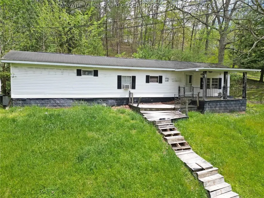 1006 Cow Creek Road, Hurricane, WV 25526 - #3