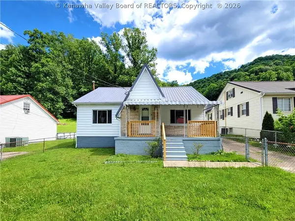 1015 Fairhaven Drive, Charleston, WV 25306