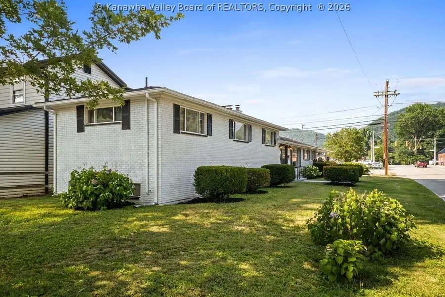 411 46th Street Se, Charleston, WV 25304 - #3