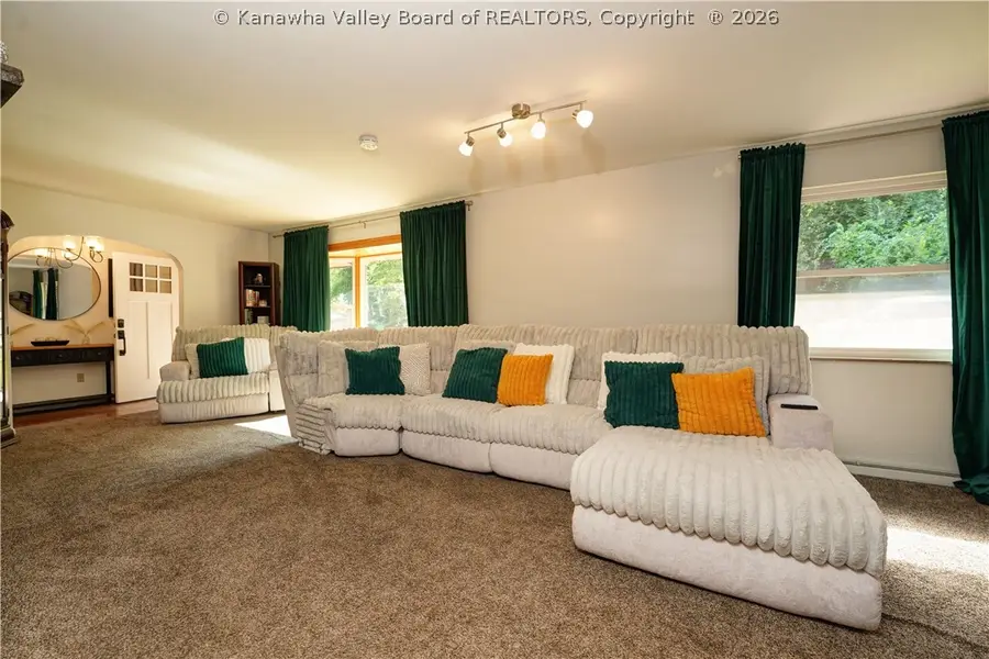 993 Old Point Road, Saint Albans, WV 25177 - #2