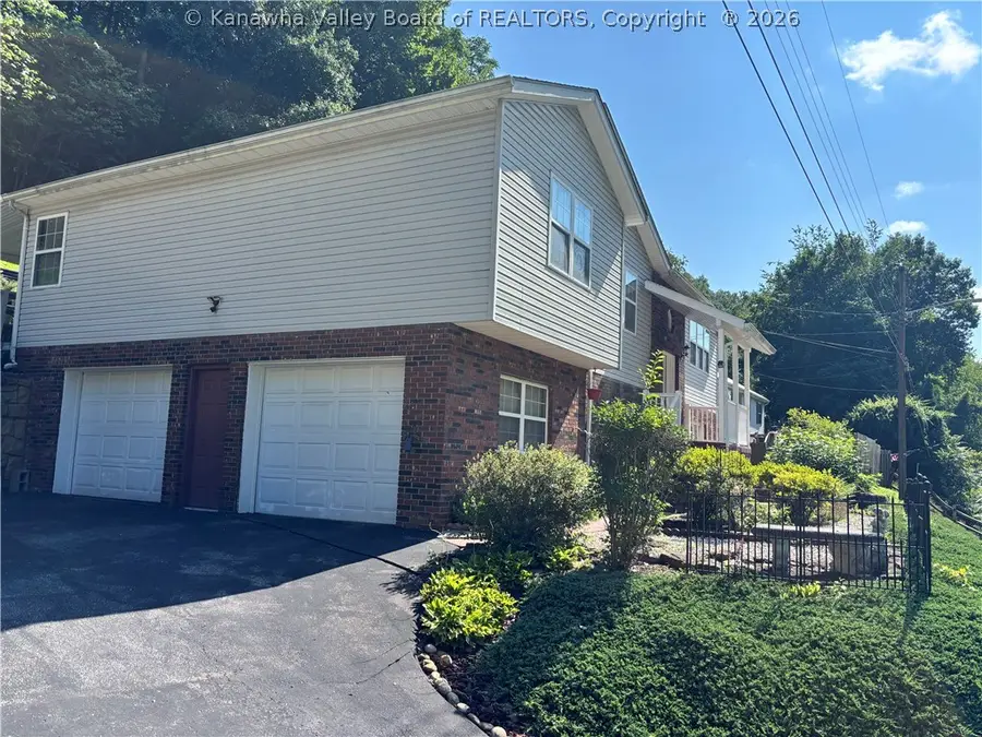 949 98th Street, Marmet, WV 25315 - #2