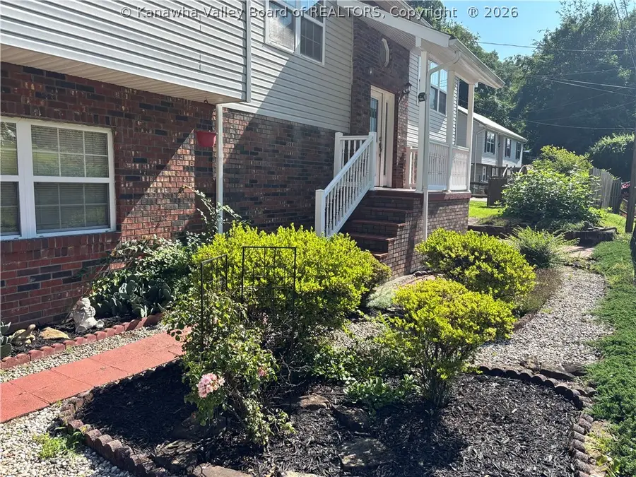 949 98th Street, Marmet, WV 25315 - #3