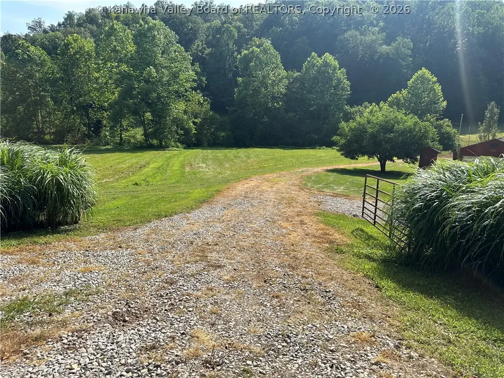 5485 Frogs Creek Road, Charleston, WV 25312 - #1
