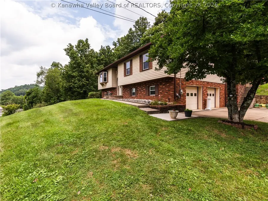 73 Bayshore Lane, Charleston, WV 25312 - #2