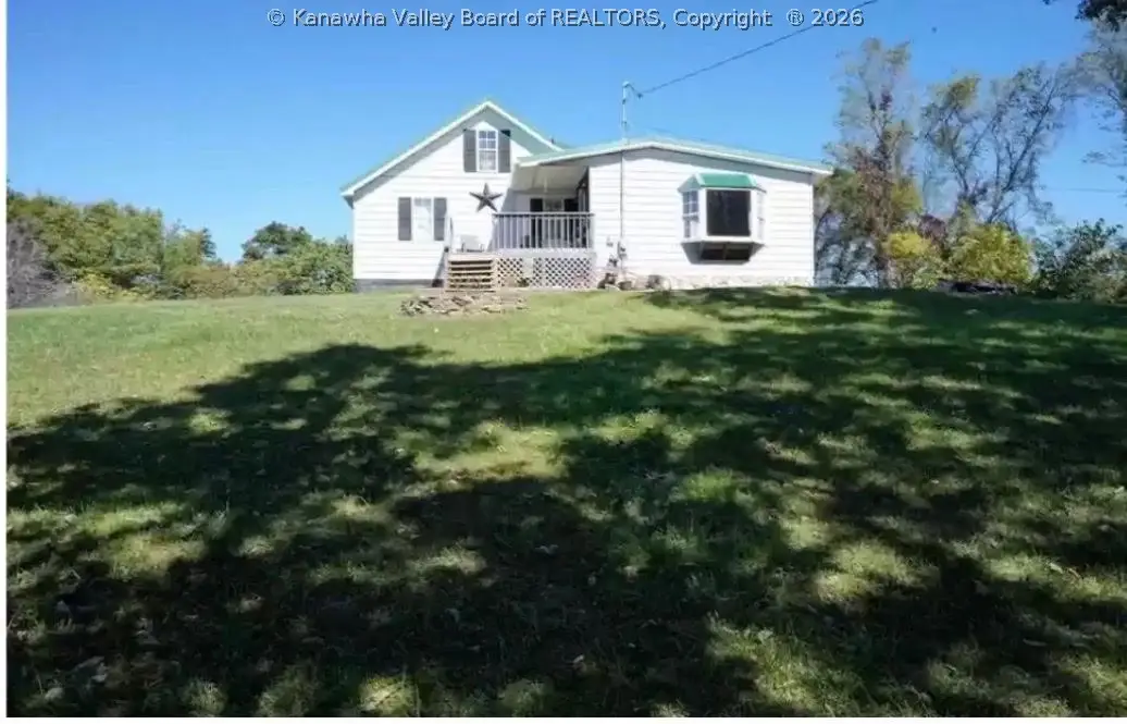 25 Crooked Ridge Road, Liberty, WV 25124 - #1