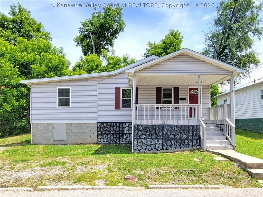 116 Riggs Street, Montgomery, WV 25136 - #1
