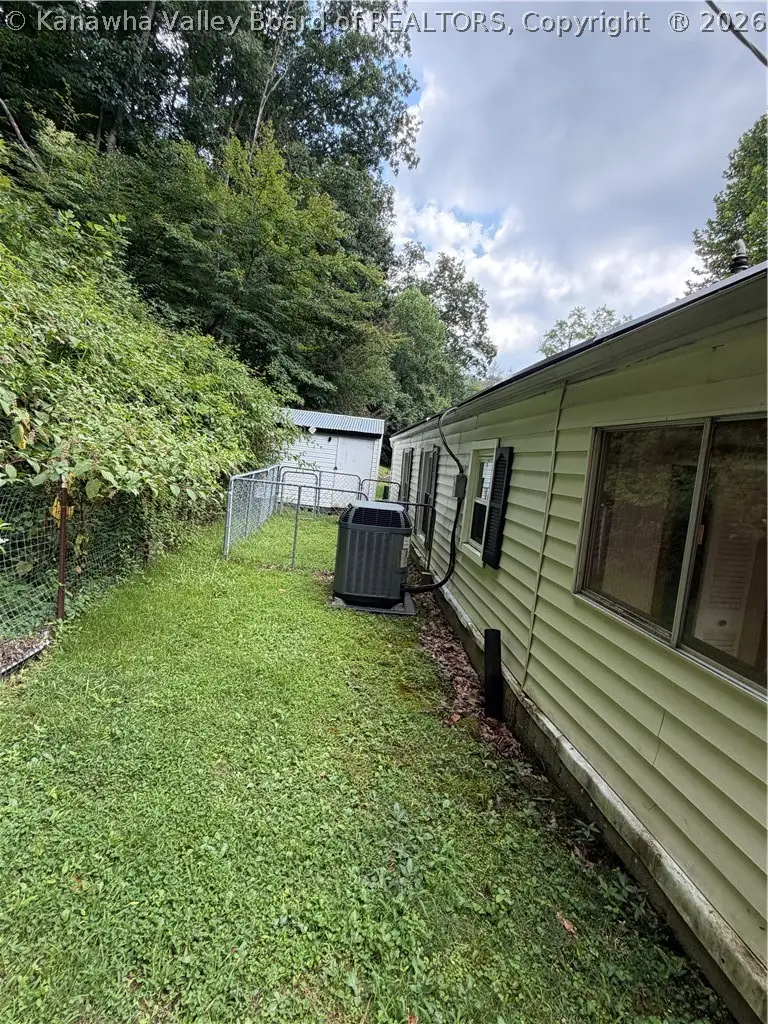 11 Lance Drive, Charleston, WV 25311 - #3