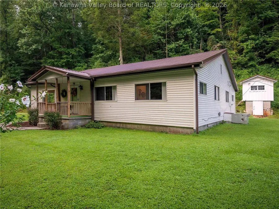 114 Pebbles Drive, Alkol, WV 25501 - #3