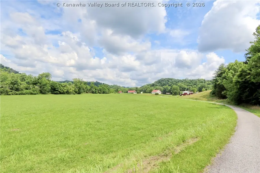 864 Shirkey Lane, Sissonville, WV 25320 - #2