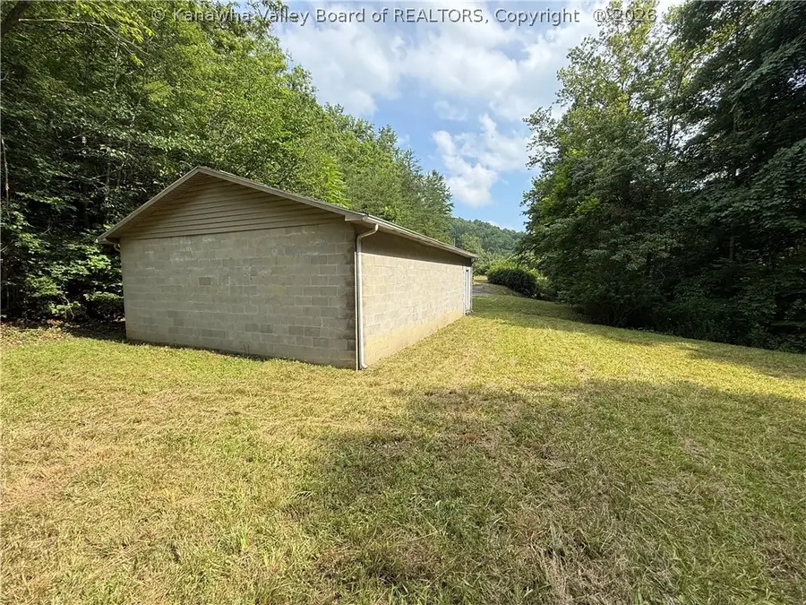 655 Drift Creek Road Road, Genoa, WV 25517 - #2