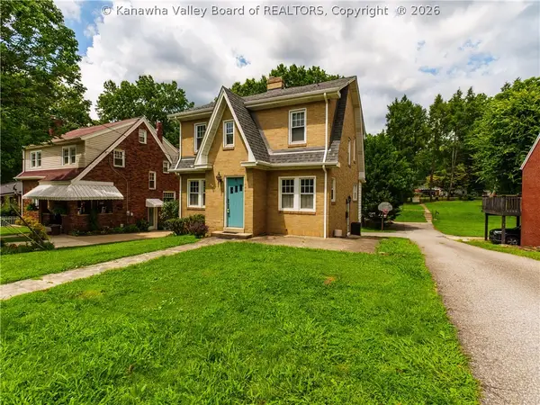 301 Rosemont Avenue, South Charleston, WV 25303