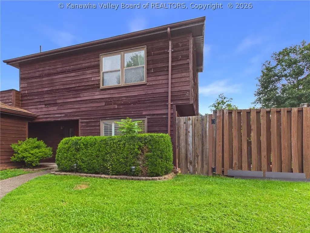 301 Trappers Place, Charleston, WV 25314 - #1
