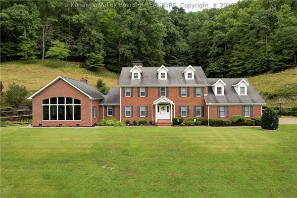 804 Trace Fork Road, Chapmanville, WV 25508