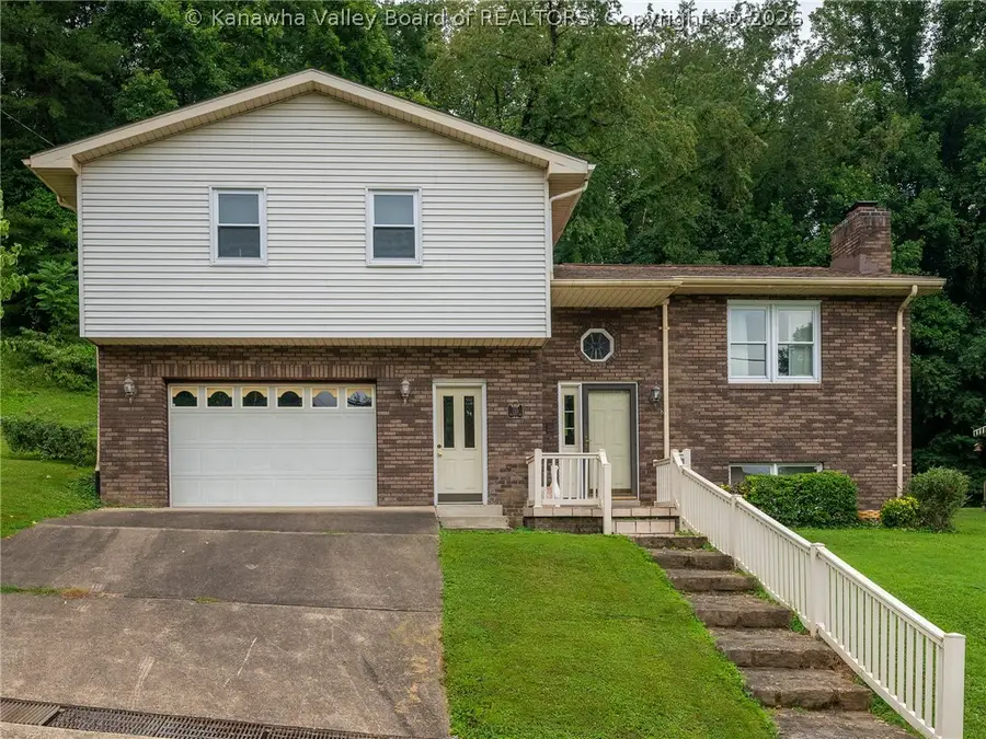115 Melrose Drive, Glasgow, WV 25086 - #2