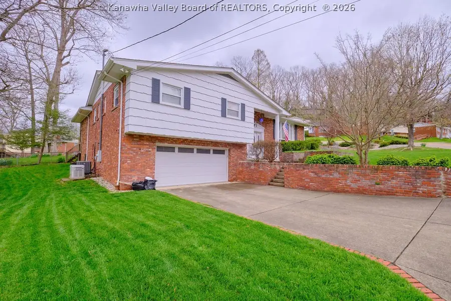 1401 New Castle Road, Charleston, WV 25314 - #2