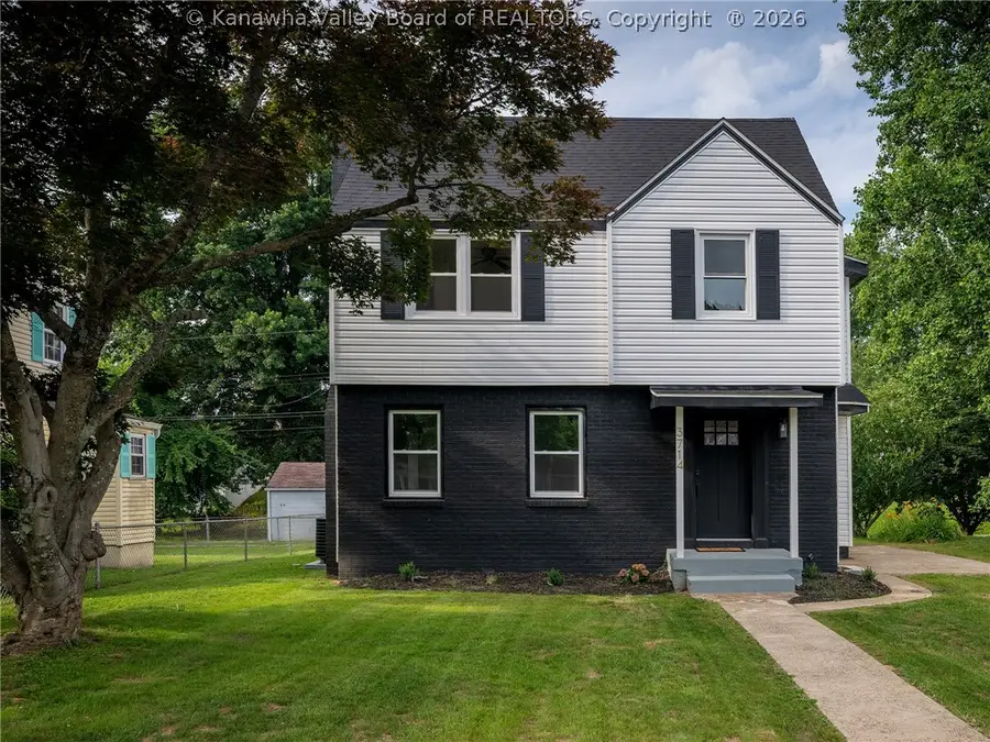 3714 Washington Avenue Se, Charleston, WV 25304 - #2