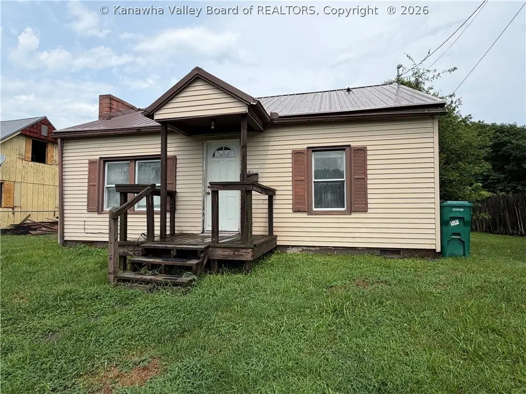 128 Taylor Street, Hurricane, WV 25526 - #1