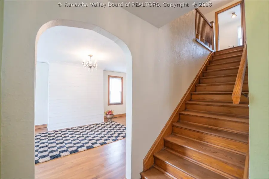 553 19th Street, Dunbar, WV 25064 - #3