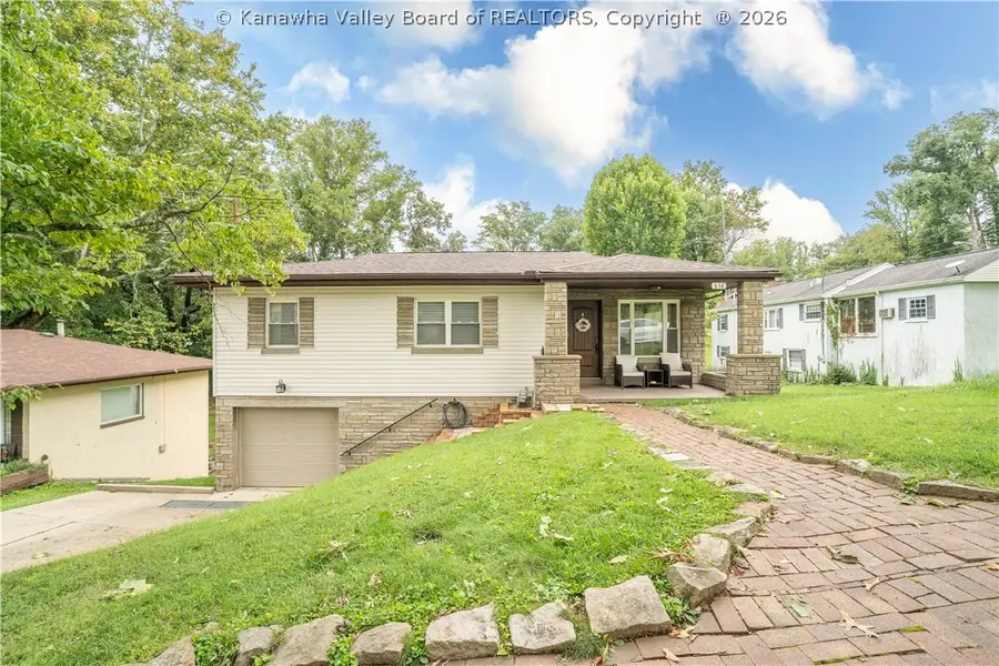 838 Wildwood Circle, Saint Albans, WV 25177 - #2