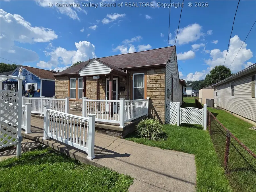 2310 Mckinley Avenue, Saint Albans, WV 25177 - #2