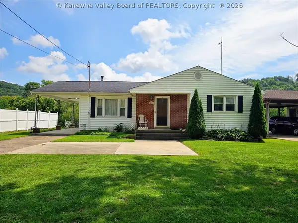 1608 Jefferson Boulevard, Point Pleasant, WV 25550