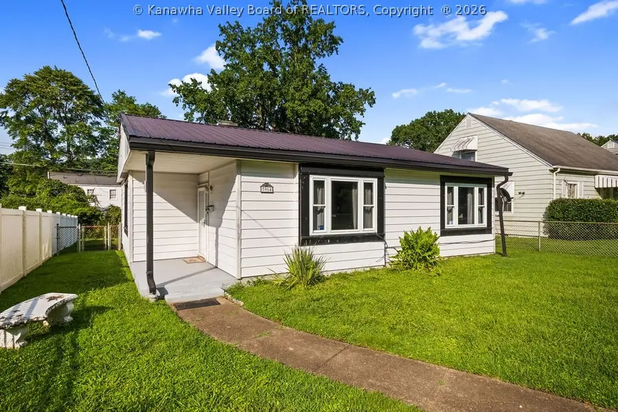 3914 Lancaster Avenue, Charleston, WV 25304 - #3