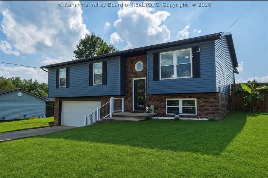 119 Rolling Meadows Road, Scott Depot, WV 25560 - #2