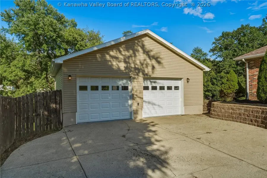 1924 Pinewood Drive, Charleston, WV 25320 - #2