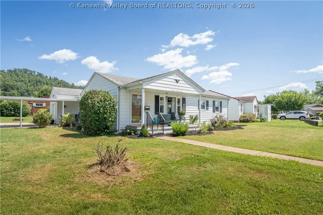 1401 Sattes Circle, Nitro, WV 25143 - #1