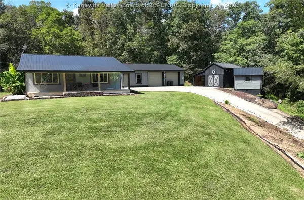 16579 Ripley Road, Letart, WV 25253