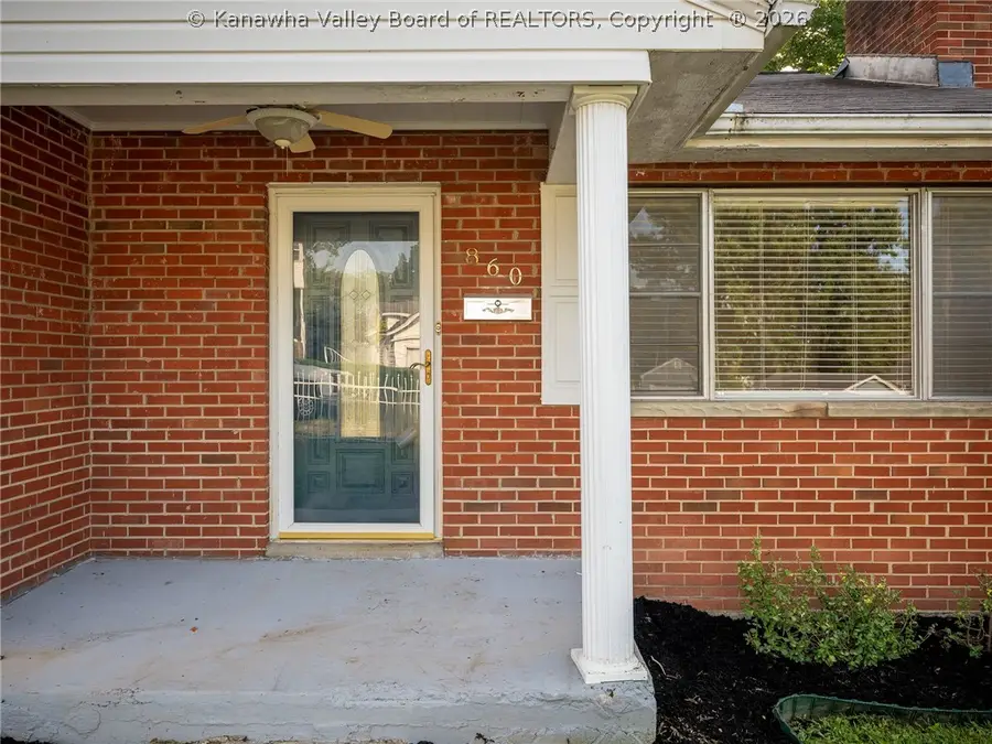 860 Chester Road, Charleston, WV 25302 - #2