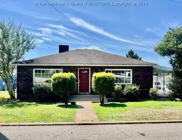1110 Livingston Avenue, Charleston, WV 25302