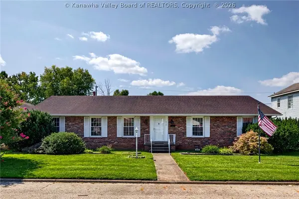 816 Chestnut Street, Kenova, WV 25530