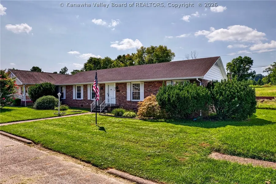 816 Chestnut Street, Kenova, WV 25530 - #2