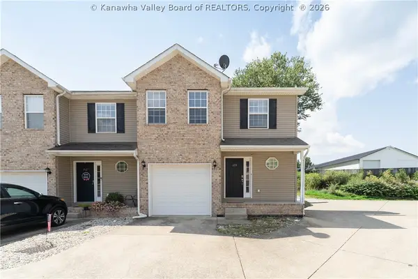 159 Midland Trail, Hurricane, WV 25526