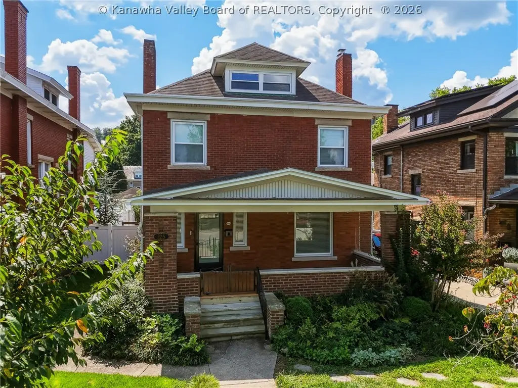 225 11th Avenue, Huntington, WV 25701 - #1