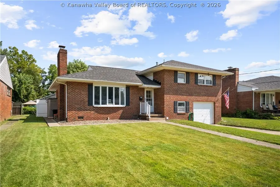 2020 Lincoln Avenue, Saint Albans, WV 25177 - #2