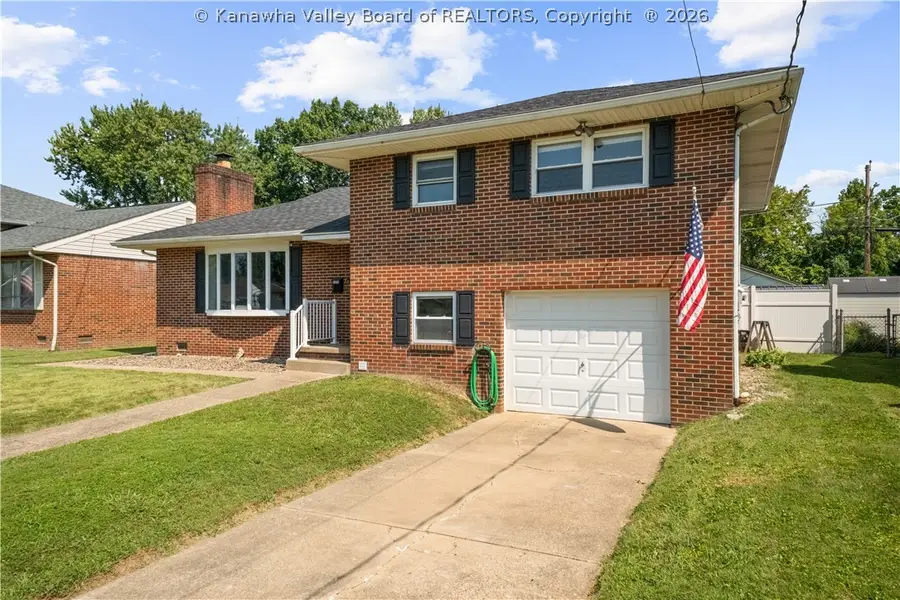 2020 Lincoln Avenue, Saint Albans, WV 25177 - #3