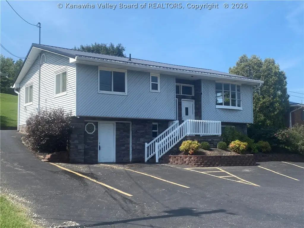 202 Glass Drive, Cross Lanes, WV 25313 - #1