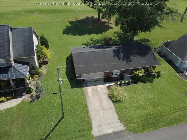 140 Big Bend Road, Barboursville, WV 25504