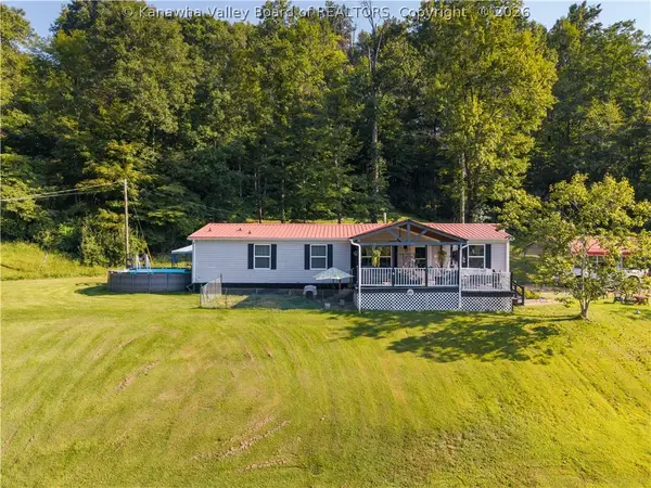 382 Ravenall Lane, Charleston, WV 25312