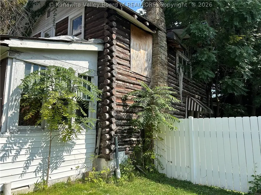 1427 Columbia Avenue, Huntington, WV 25701 - #2
