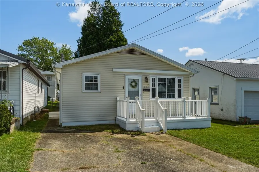 534 17th Street, Dunbar, WV 25064 - #2