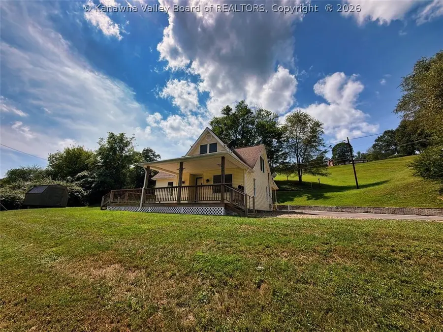 1089 Robertson Drive, Clendenin, WV 25045 - #3
