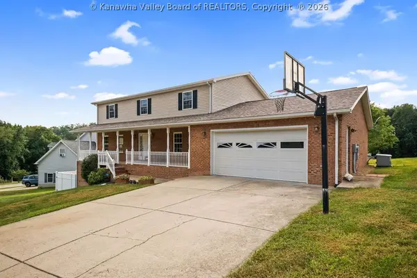 43 Cottonwood Drive, Elkview, WV 25071