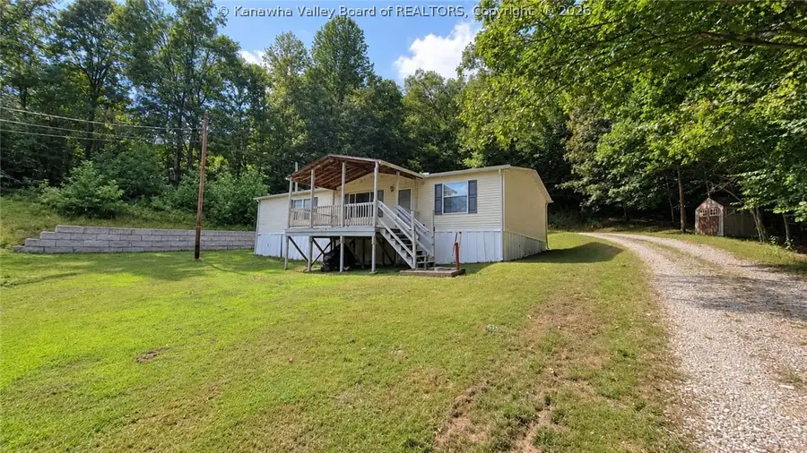 630 Trace Creek Road, Hamlin, WV 25523 - #2