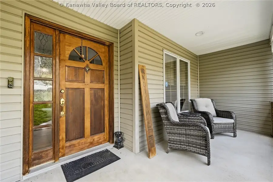 110 Southern Woods Drive, South Charleston, WV 25309 - #2