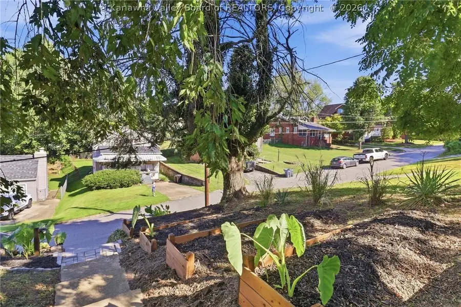 333 Locust Street, Huntington, WV 25705 - #2