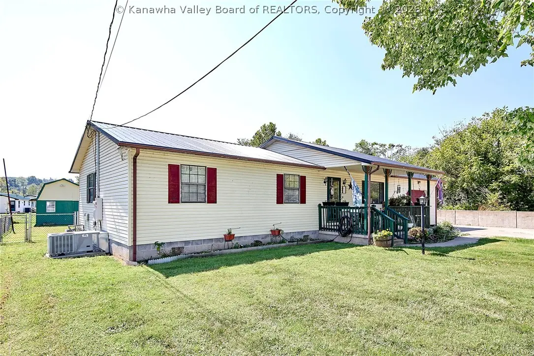 192 Us Rt 60, Culloden, WV 25510 - #1