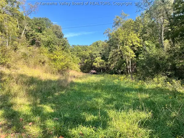 9405 Jim Hill Road, Henderson, WV 25106
